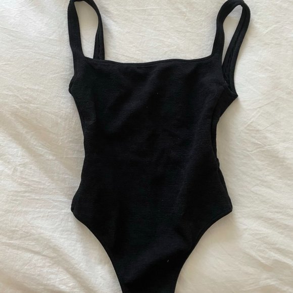 Philo One Piece Bouclê | Black - Picture 5 of 7